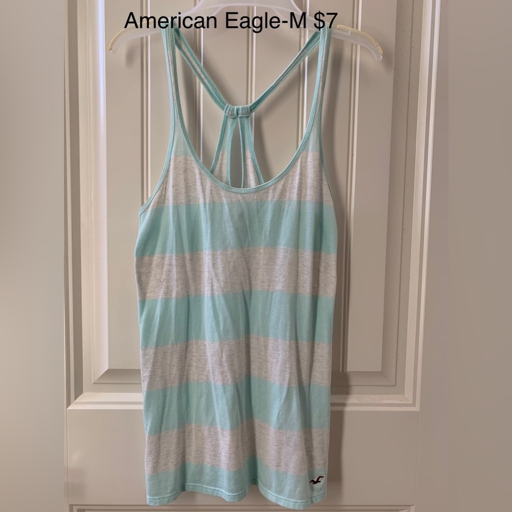 Hollister size M